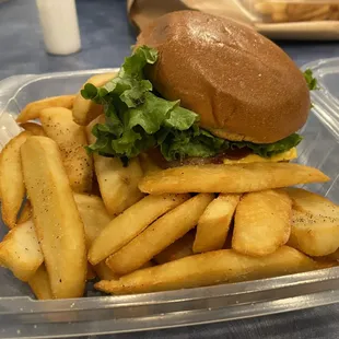 Bacon Cheeseburger with fries