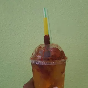 Diablito de mango also very popular.