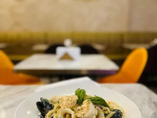 718 Bistro
