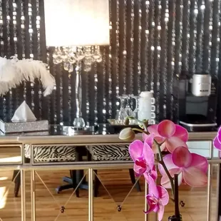 Enjoy the sparkle of our Old Hollywood refreshment center