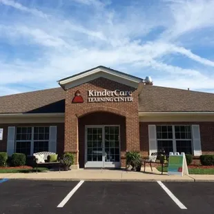 New Albany KinderCare Front