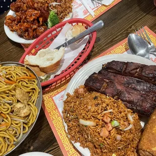 General Tsos, Chicken Lo Mein, Ribs with Ham Fried Rice.