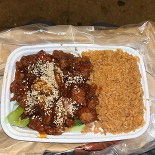 Sesame Chicken with plain fried rice