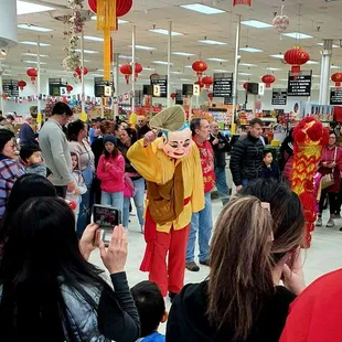 Today was last day to celebrate Chinese New Year. Wonderful!