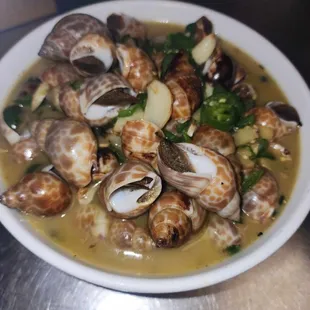 Spicy chilli with sea snail