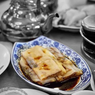 Beef rice roll @whaevaeats