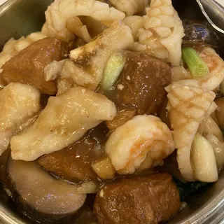 Seafood Soup with Tofu