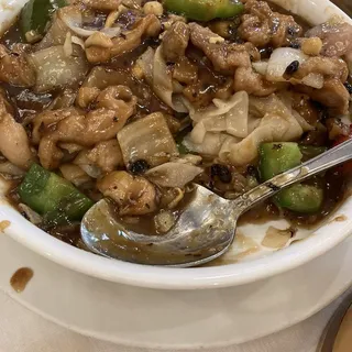 Chicken Chow Fun with Black Bean Sauce