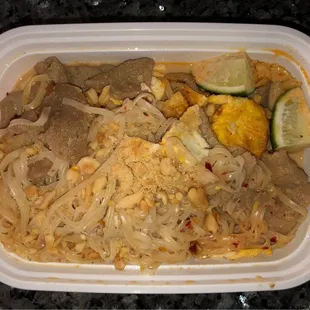 T4. Pad Thai Rice Noodle