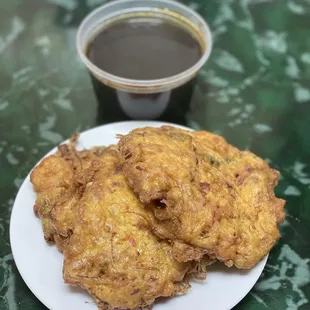food, chicken wings and fried chicken