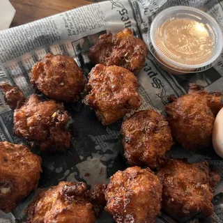 Mama Shaw's Conch Fritters Plate
