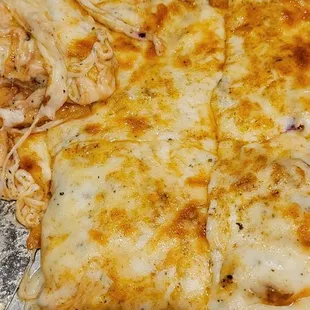 BBQ chicken pizza - Min