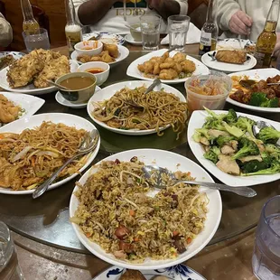 ramen and noodles, food