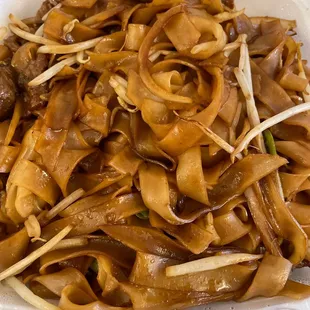 30. Beef Chow Fun Dry Style