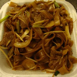 30. Beef Chow Fun Dry Style