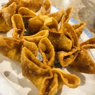 Crab wontons are a 3/5