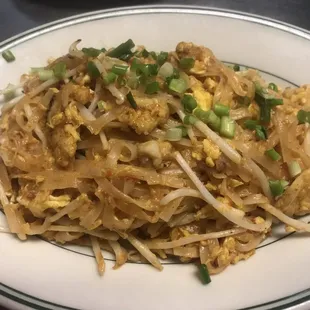 Chicken pad Thai