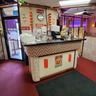 the entrance to the restaurant