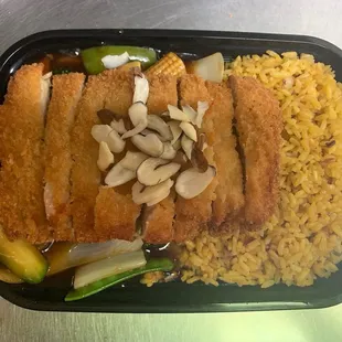 Almond Boneless Chicken with vegetables