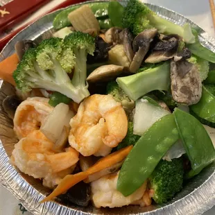 From diet menu, steamed shrimp and veggies