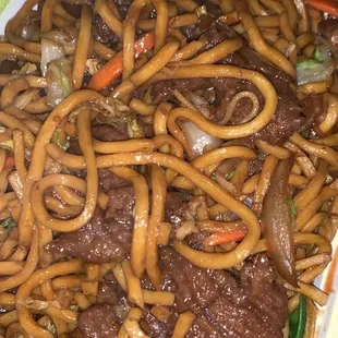 Beef Lo Mein
