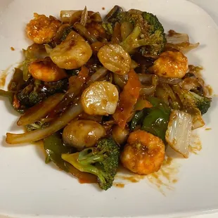 Jumbo Shrimp and Scallops w.Garlic Sauce