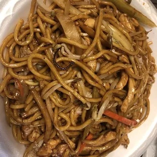 chicken lo mein