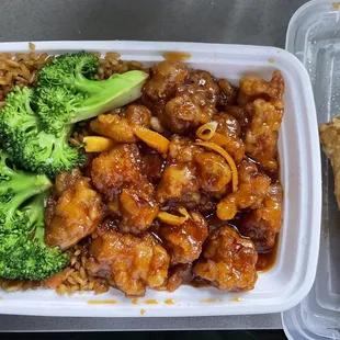 Orange chicken added broccoli