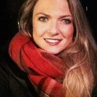 Elisabeth B.