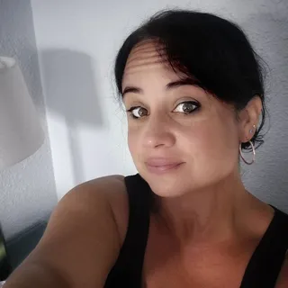 Jacqui C.