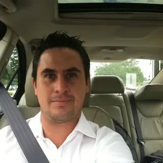 Ricardo G.