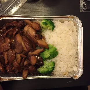 Bourbon chicken combo with white rice