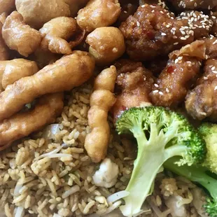 Sesame Chicken - Sweet &amp; Sour Combination