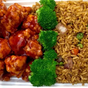 General Tso&apos;s chicken combination &amp; ¥6.95