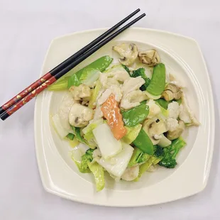Moo Goo Gai Pan