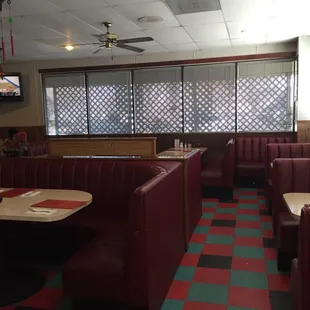 booths with red and green checkered floor