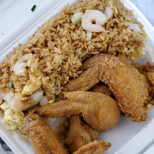 Shrimp fried rice w/ chicken wings