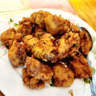 Salt and pepper chicken wings