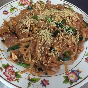 Delicious pad Thai.