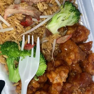 New China is the best!! I have been ordering from them for 4 years and they are very good always :) thank you for my lunch