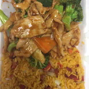Chicken broccoli with pork rice