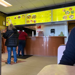 customers at a fast food restaurant