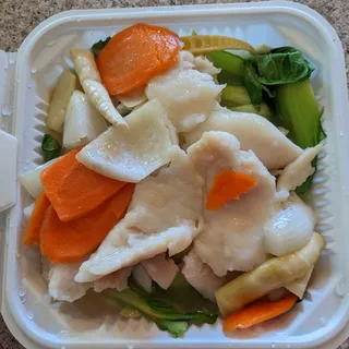 Fish Fillet with Vegetables