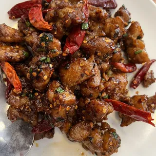 Szechuan Style Spicy Chicken(No bones)