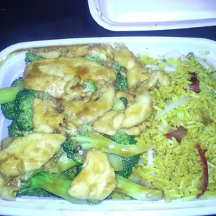 Pork fried rice w/ chicken and brocoli