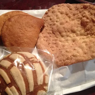 My loot...bunuelo is oh so good!