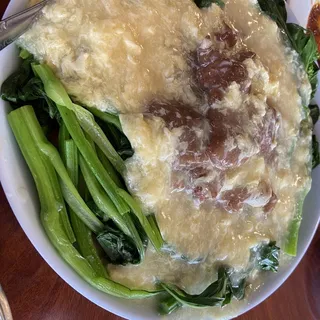 Beef Chow Fun with Egg Sauce