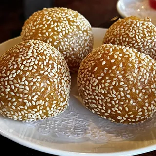 Deep Fried Sesame Balls