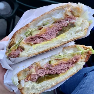 Hot Pastrami Sandwich ($10.49 + $1 Cheddar)- 3.5/5 stars