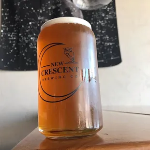Enjoy a pint of Sky Archer, a West Coast style IPA.